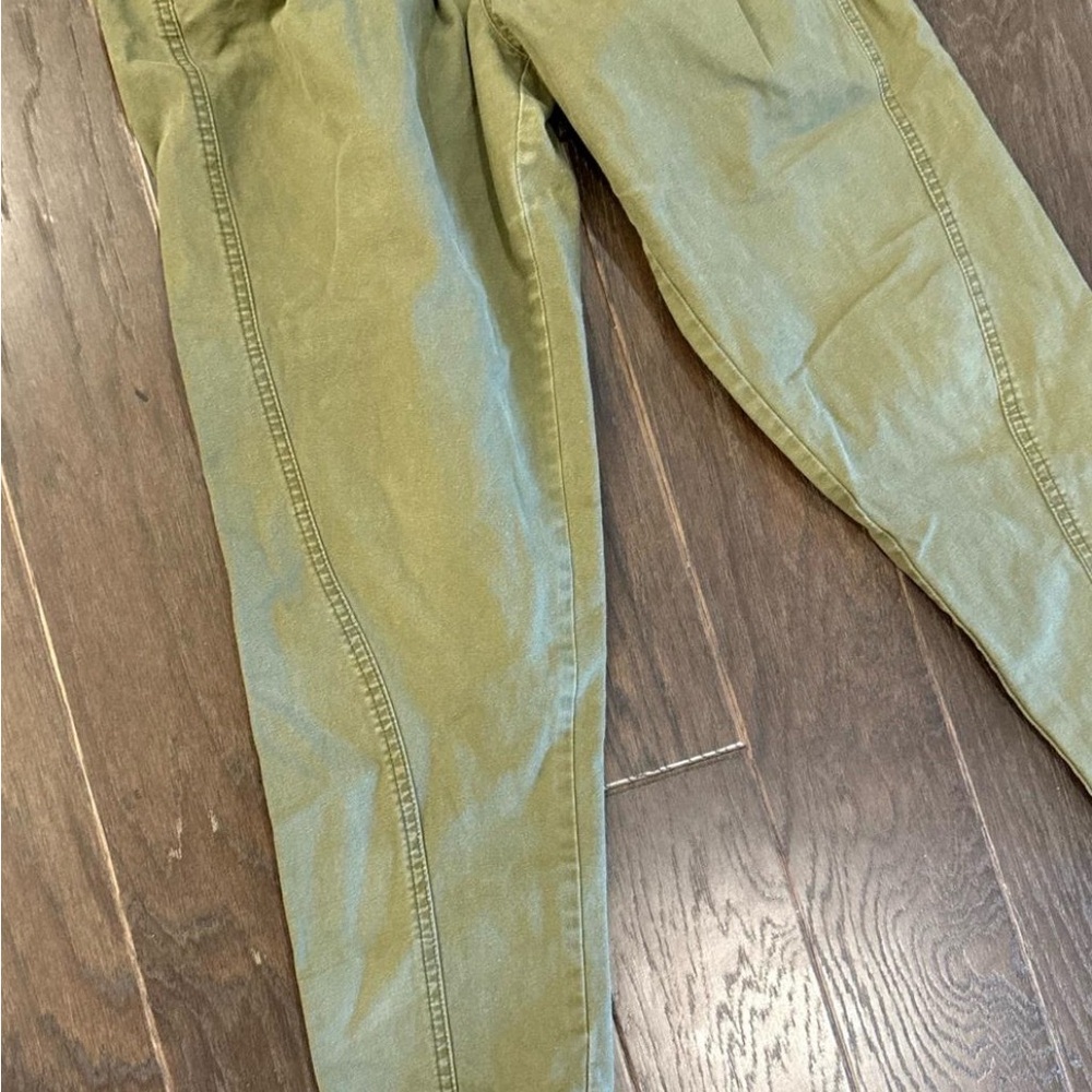 Women's Vintage 80’s Olive Green Cropped Pants - Picture 5 of 8